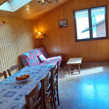 Appartement Confortable Pour 6 Pers, Proche Des Pistes - Village - Fr-1-467-81 *